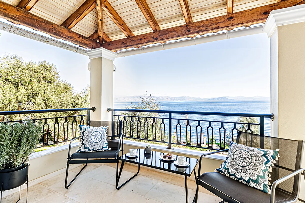 Solea Luxury Apartment Korfu – Außenansicht Garten